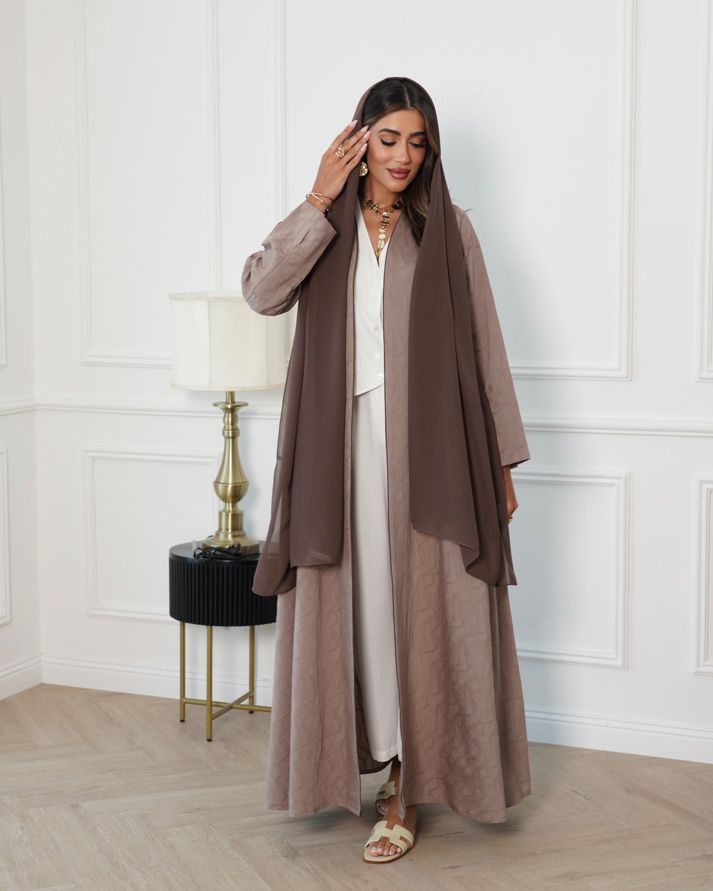 Mocha Mousse Abaya