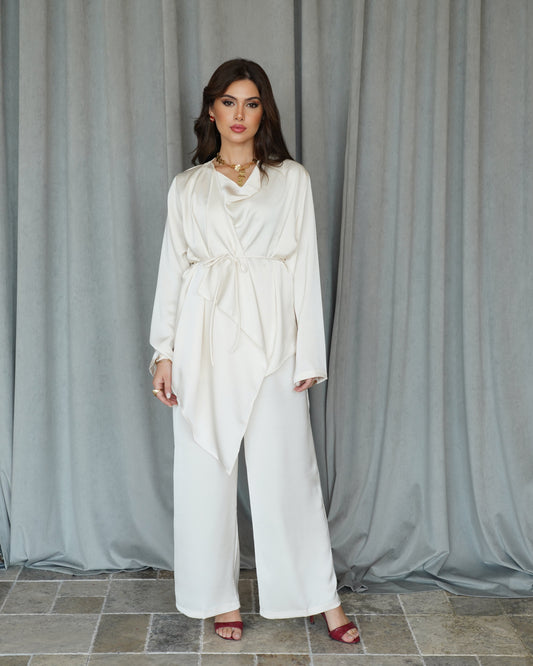 Off-white Silky Set