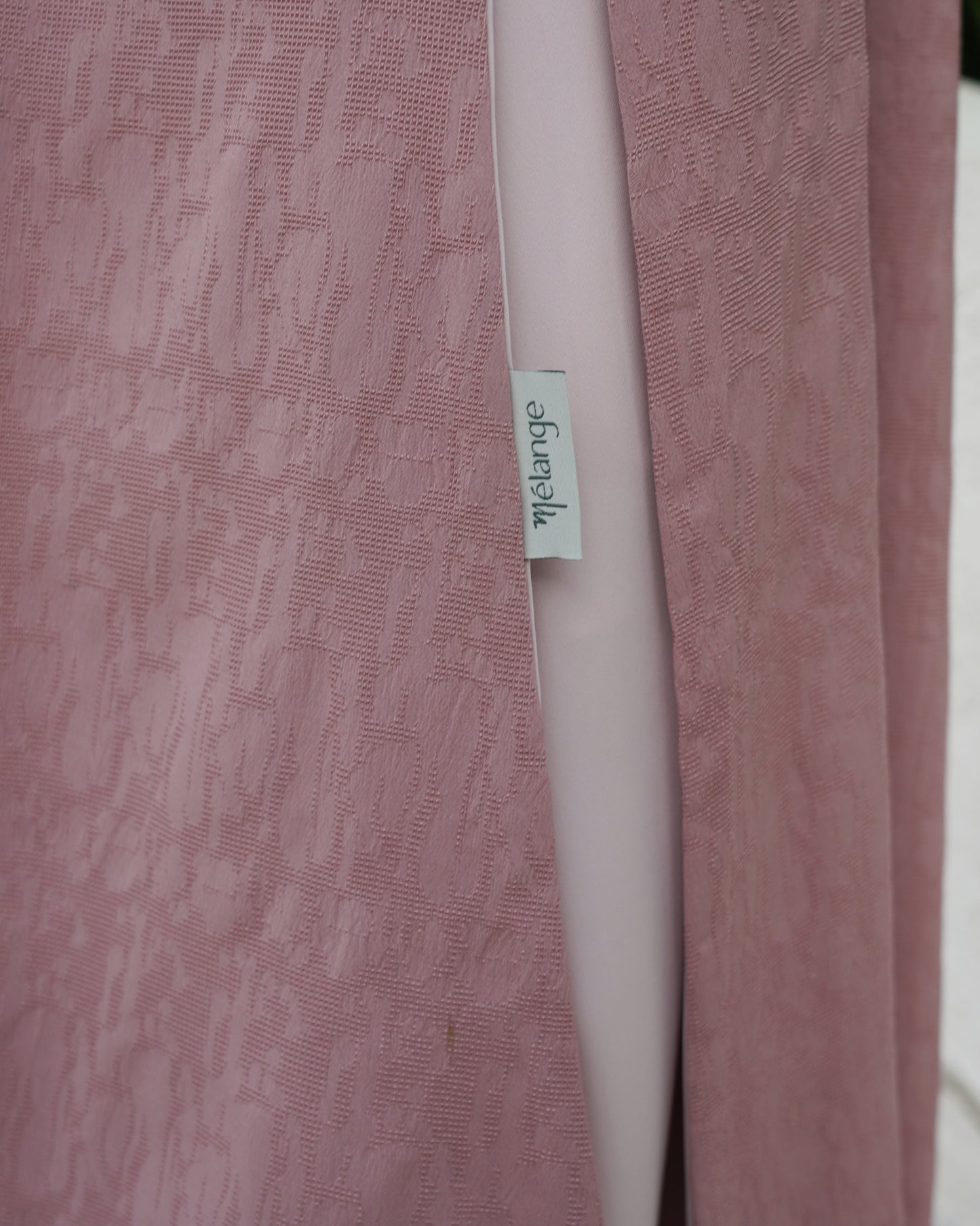 Dusty rose